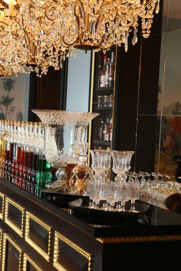 秘密花园酒店 尼姆 外观 照片